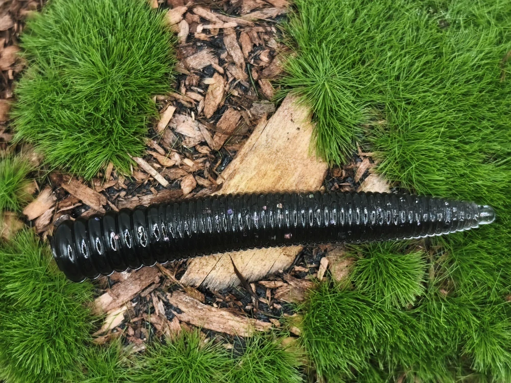 WORM STICK 2,0 black